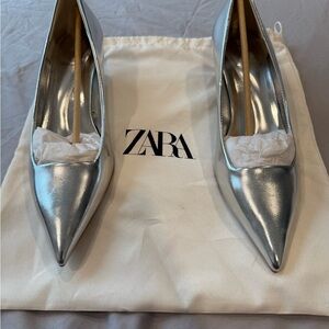 Zara Metallic Silver Pointed Pumps